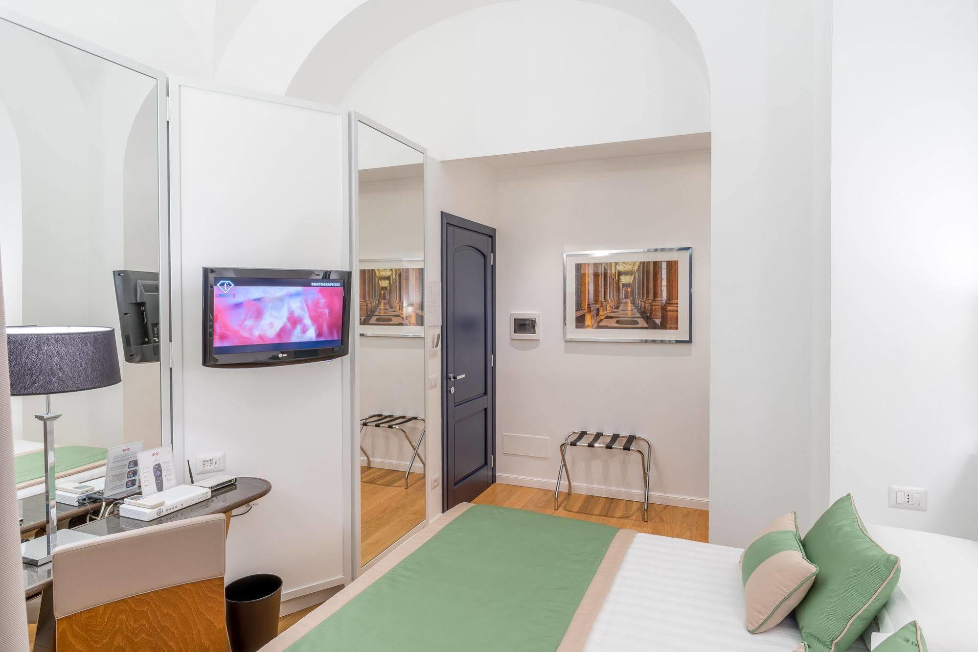 Les Diamants Spanish Steps Suite Roma Exterior foto